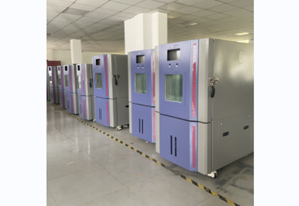 關(guān)于氙燈老化試驗箱輻照強度