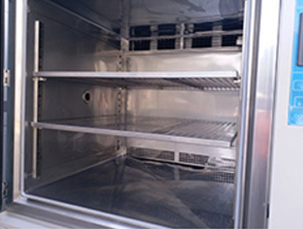 試驗(yàn)箱內(nèi)箱示意圖