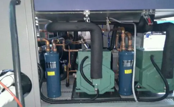 冷熱沖擊試驗箱壓縮機持續回液，該如何處理？