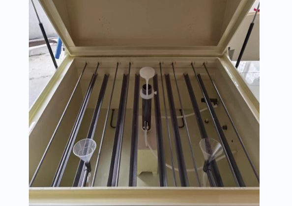 鹽霧試驗箱能用食用鹽來操作嗎？