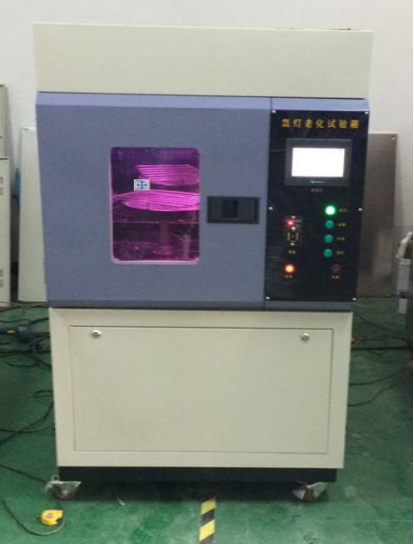 氙燈老化試驗(yàn)箱示意圖