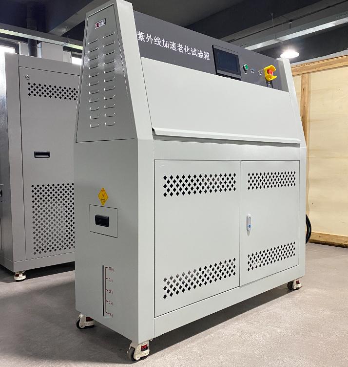 紫外線老化試驗(yàn)箱示意圖